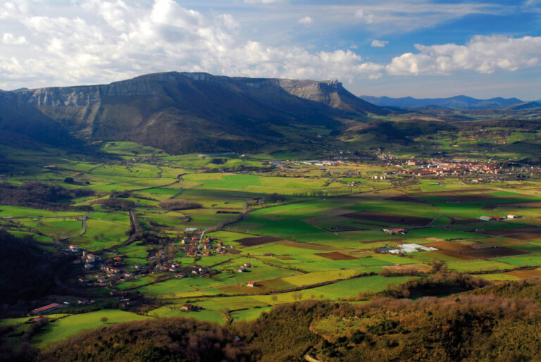 Panorámica de Orduña y Delika.